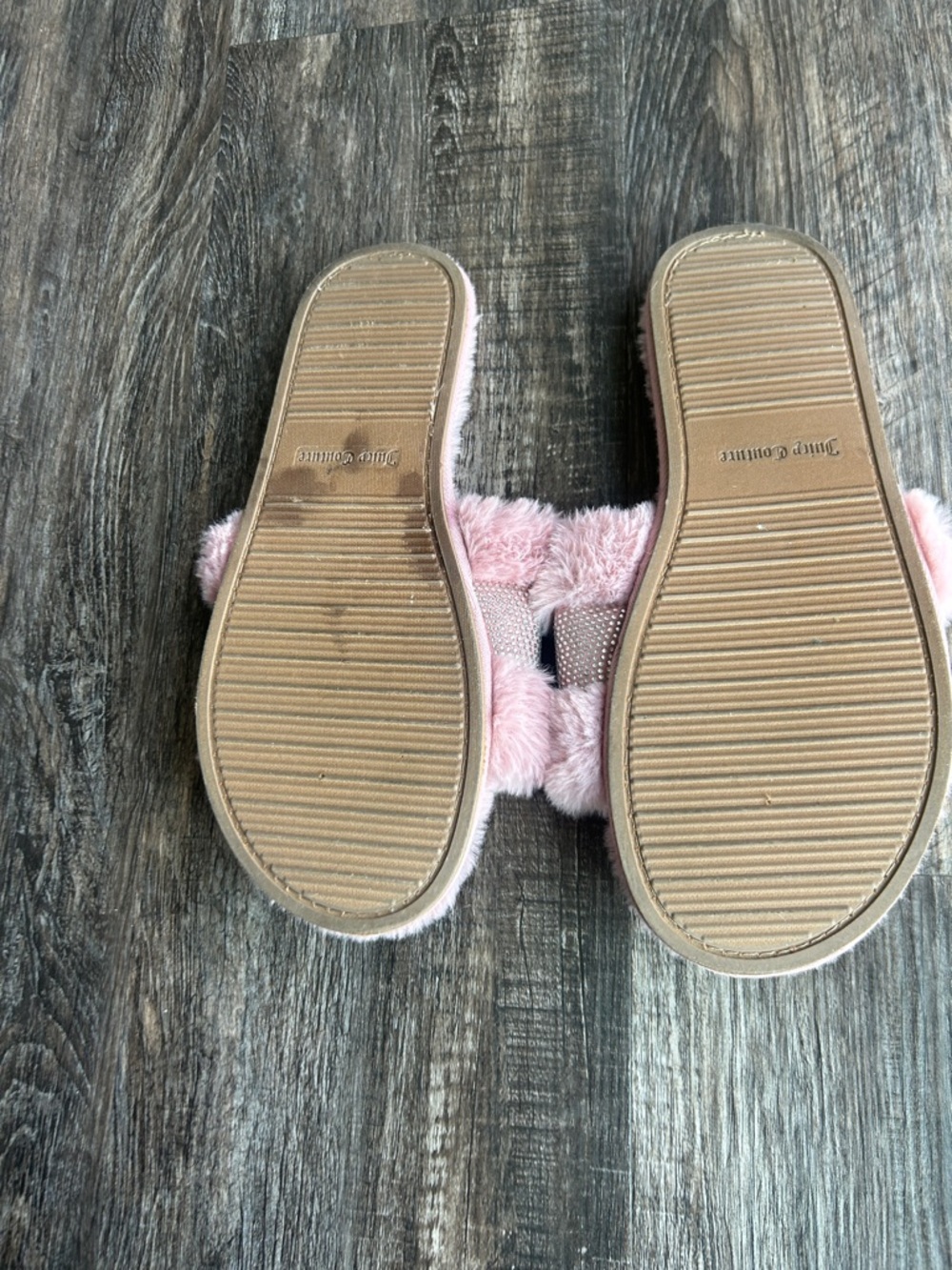 Juicy Couture Blush Pink Fuzzy Logo Slide Sandals - Picture 3 of 4